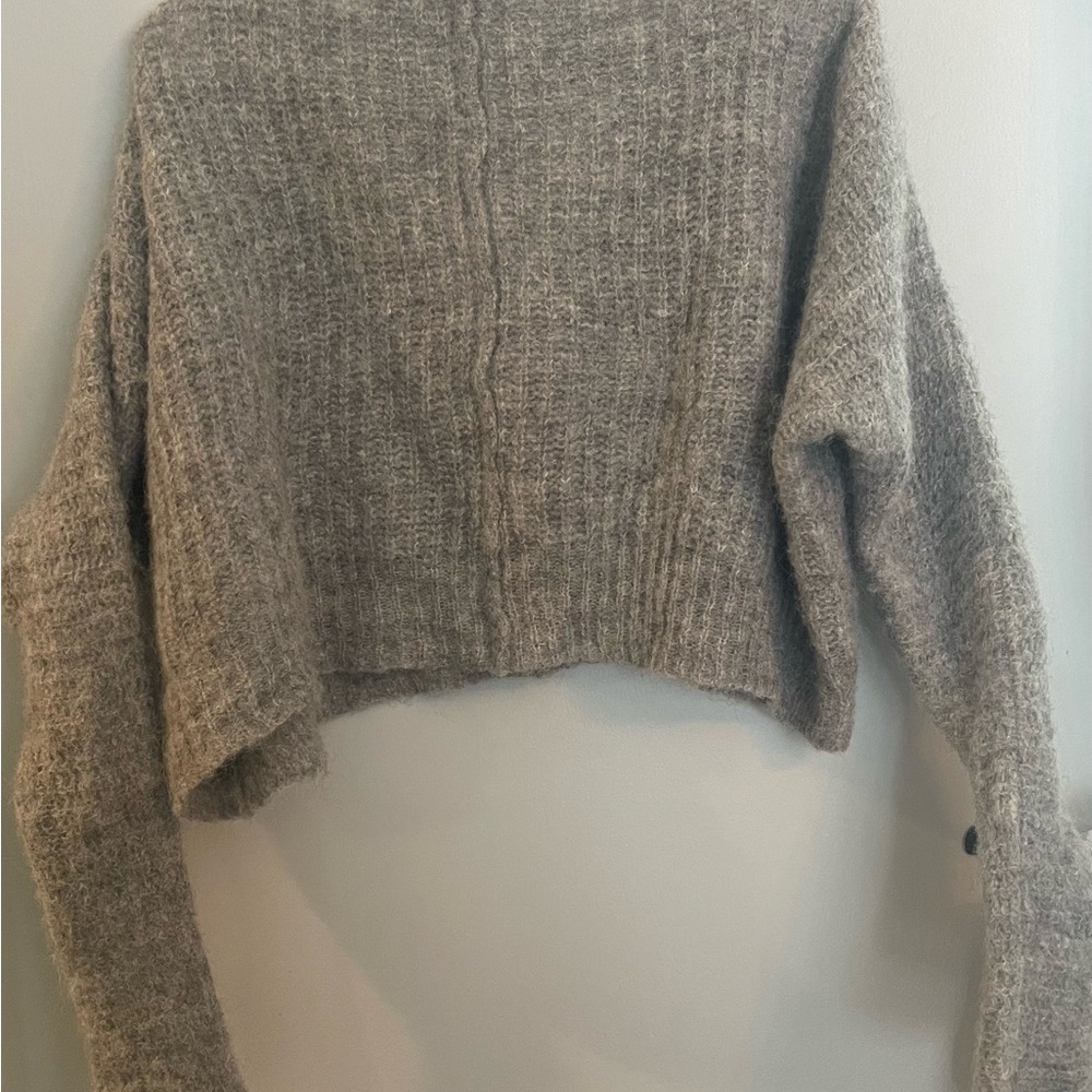 Free People Moon Gray V-Neck Cropped Alpaca Wool Blend Sweater XS - Picture 4 of 7